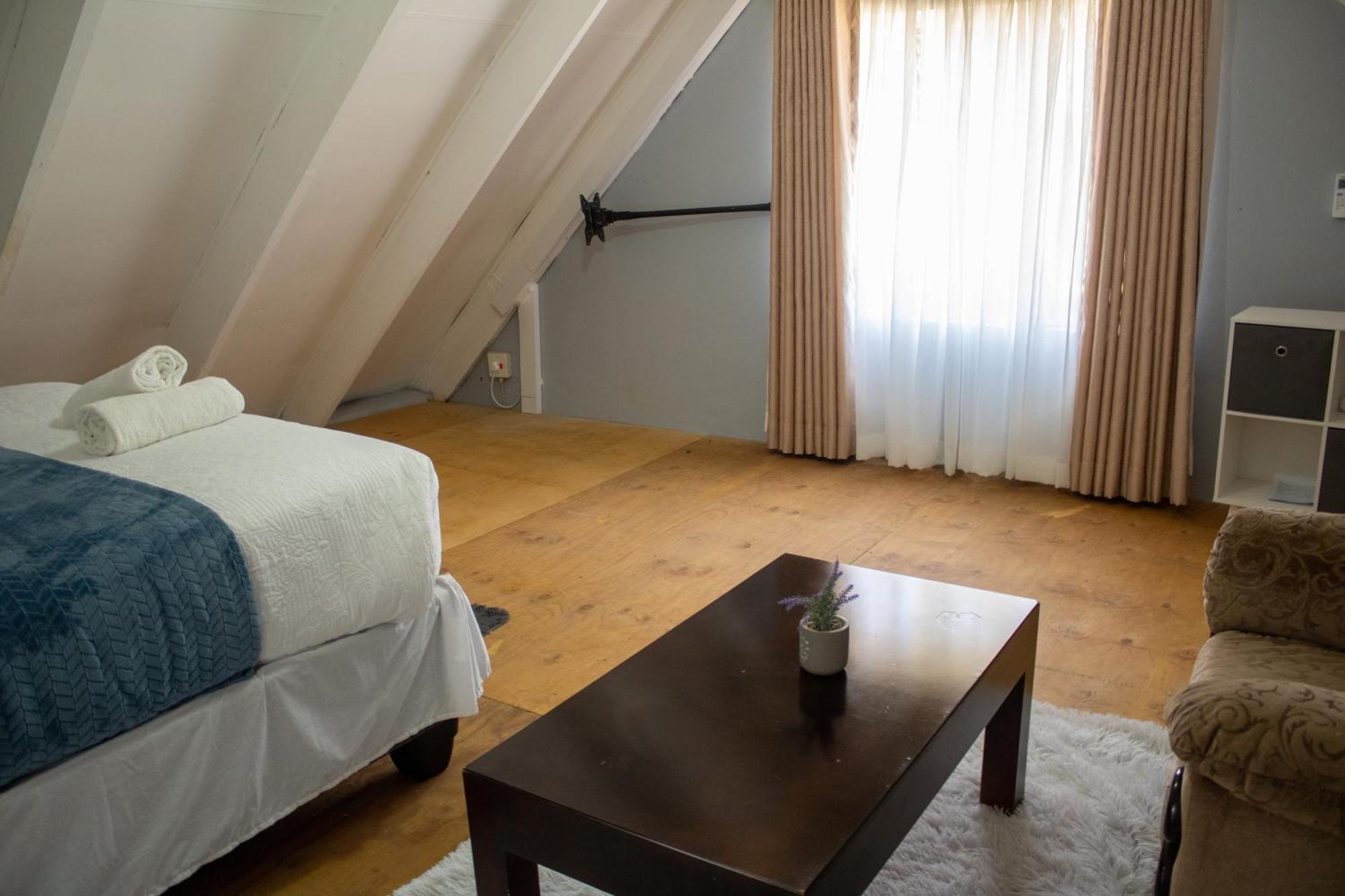 Rehoboth Ezulwini Suites Lobamba Extérieur photo