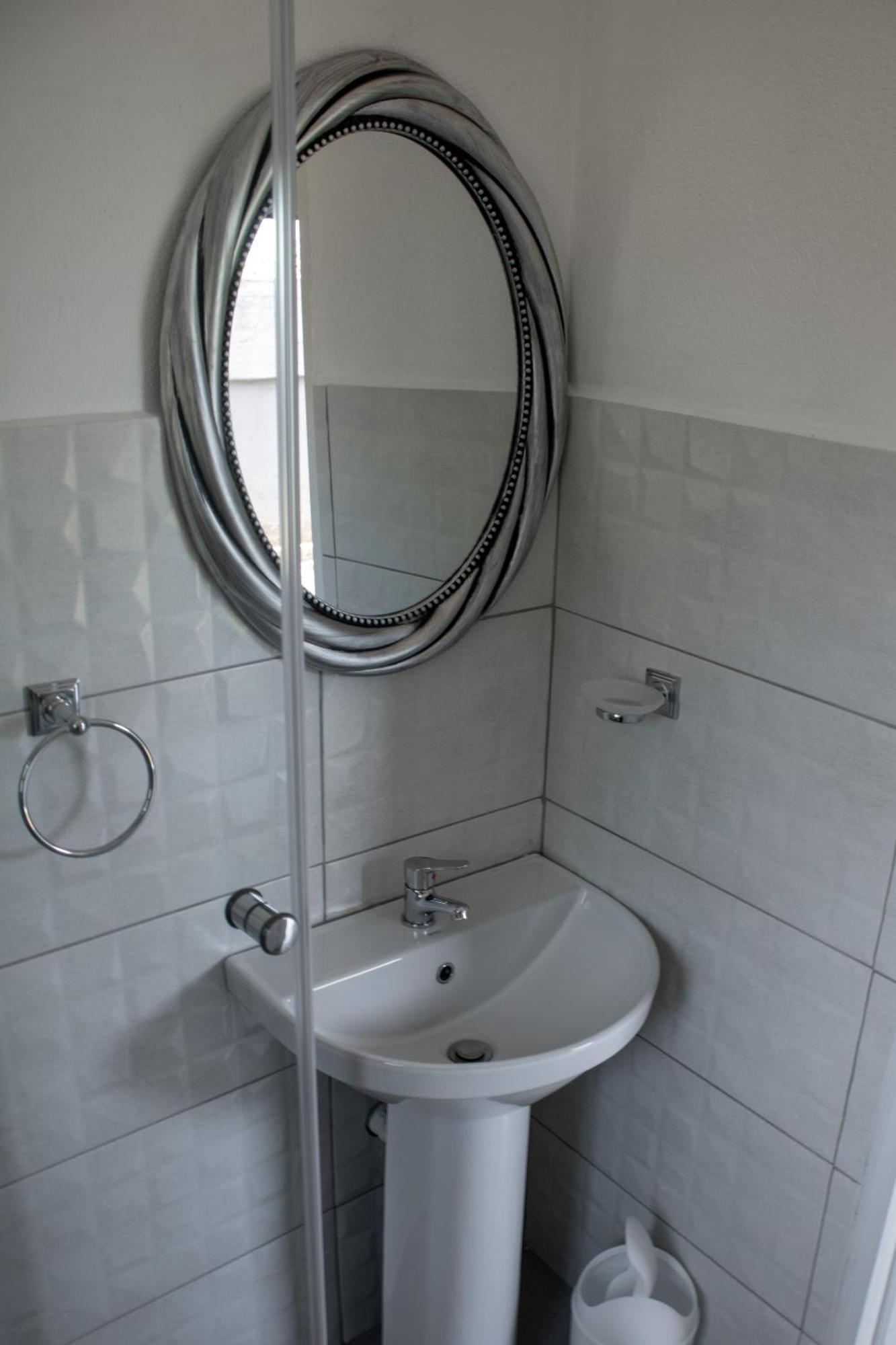 Rehoboth Ezulwini Suites Lobamba Extérieur photo