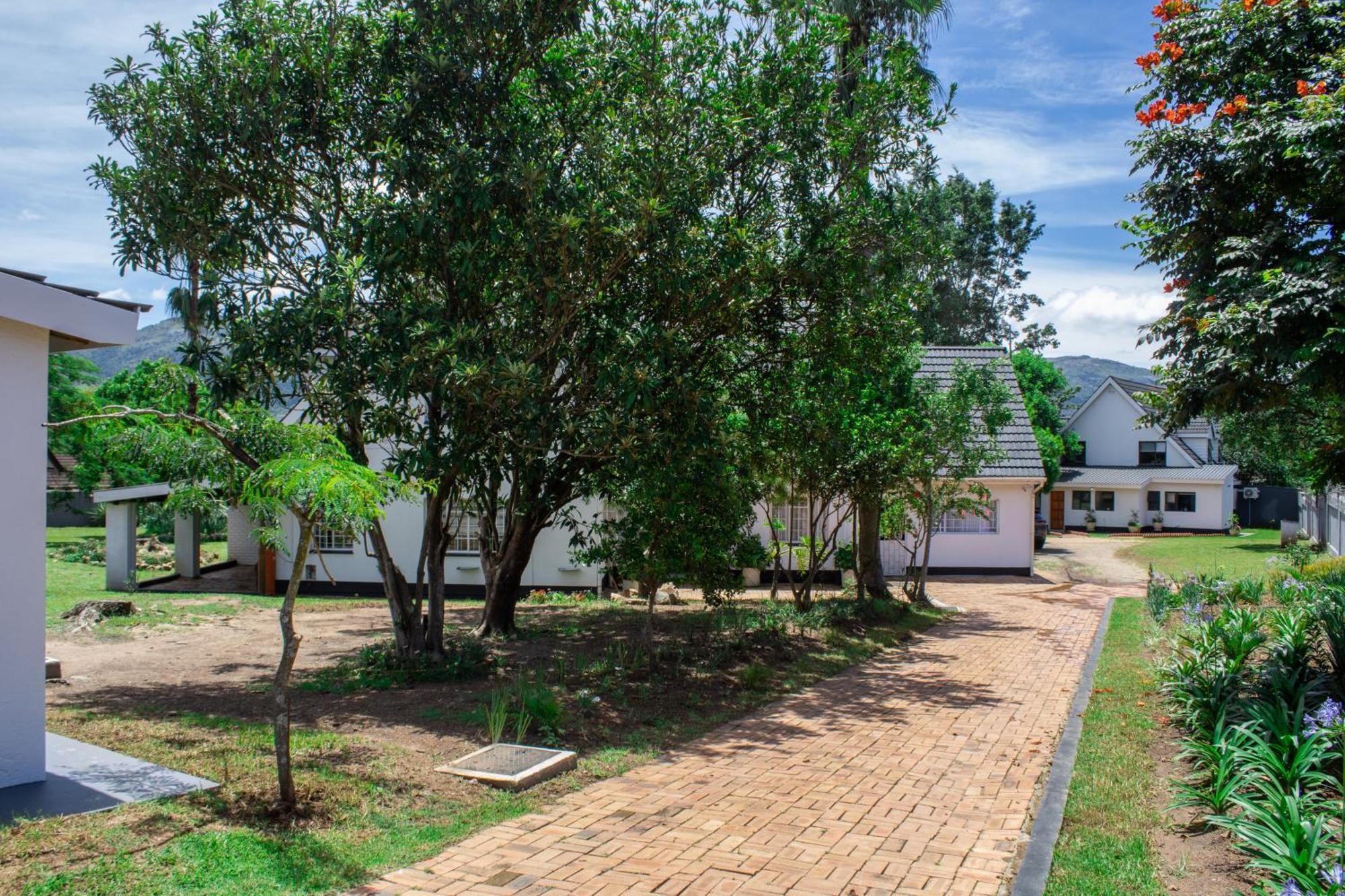 Rehoboth Ezulwini Suites Lobamba Extérieur photo
